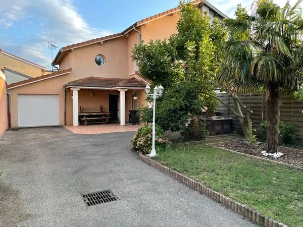 Chambre 1 pièce 25 m²