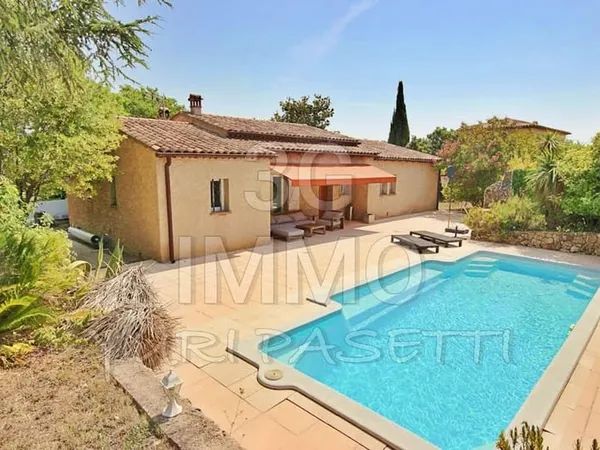 Villa 5 pièces 111 m²