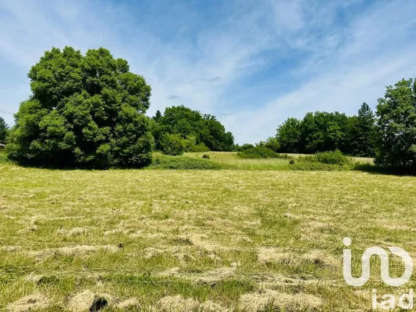 Terrain 2223 m²