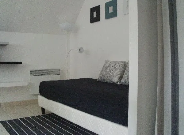 Studio 1 pièce 20 m²