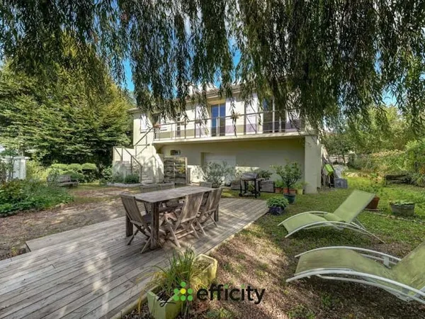 Maison 5 pièces 128 m²