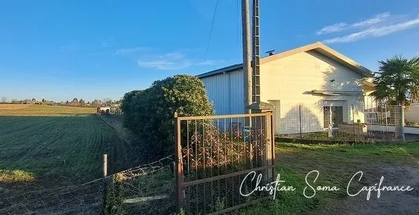 Local 6 pièces 450 m²