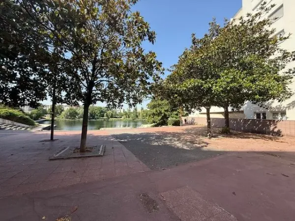 Studio 1 pièce 30 m²