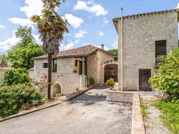 Maison 8 pièces 163 m²