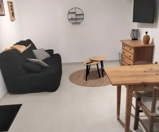 Studio 1 pièce 20 m²