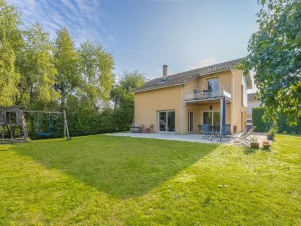 Maison 7 pièces 159 m²