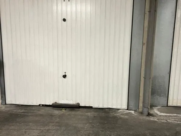 Parking 13 m²