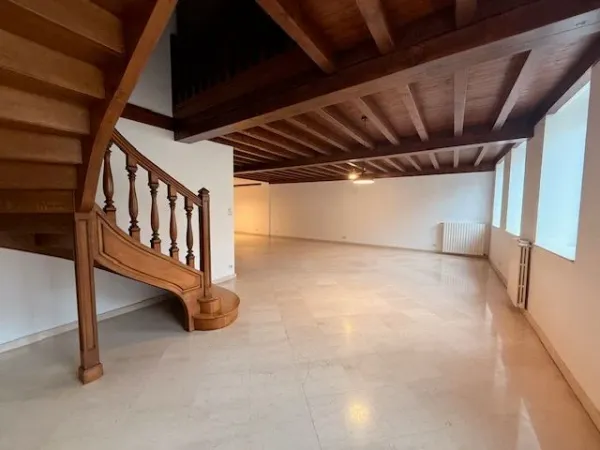 Duplex 4 pièces 157 m²