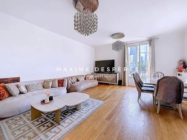 Appartement 4 pièces 137 m²