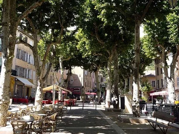 Fonds de commerce 3 pièces 80 m²
