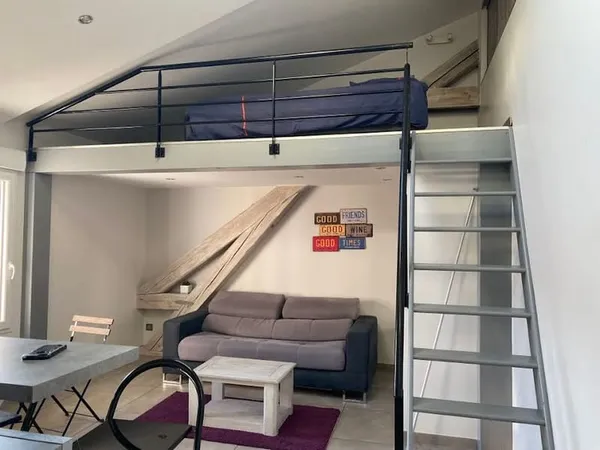 Studio 1 pièce 30 m²