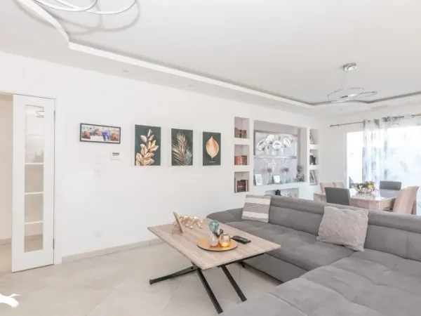 Maison 4 pièces 105 m²