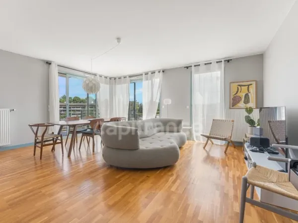 Appartement 4 pièces 100 m²