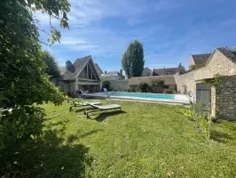 Maison 8 pièces 250 m²