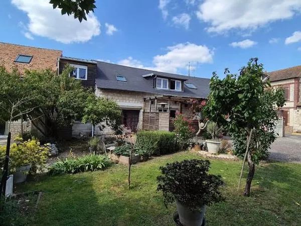 Maison 9 pièces 300 m²
