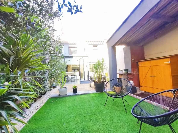 Maison 8 pièces 217 m²