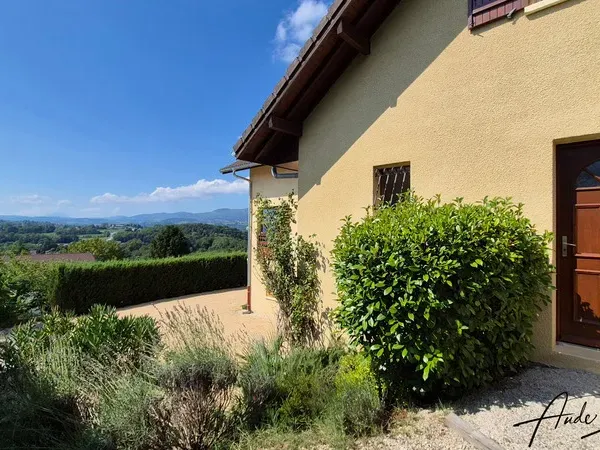 Maison 6 pièces 157 m²