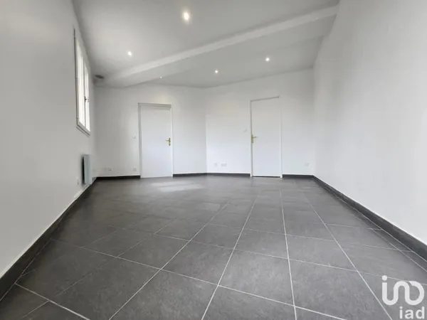 Local 85 m²