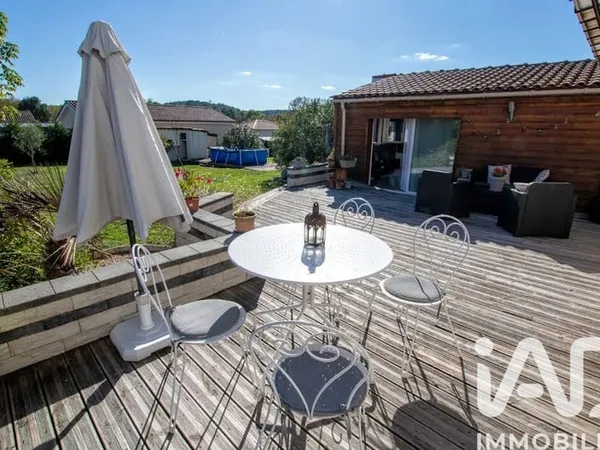 Maison 7 pièces 156 m²