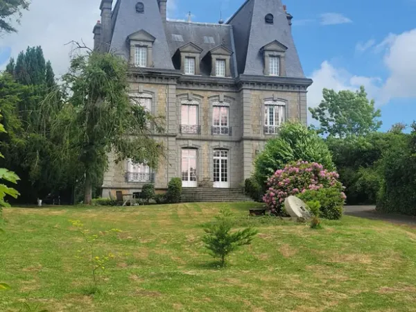 Château 20 pièces 695 m²