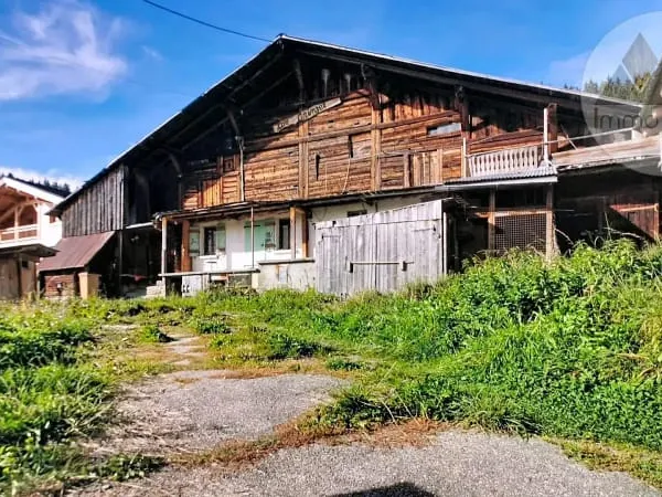 Ferme 355 m²