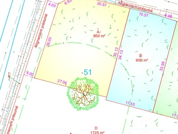 Terrain 600 m²