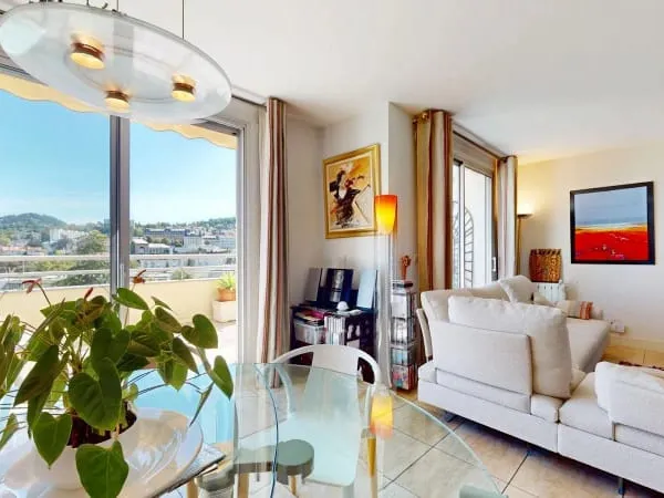 Appartement 6 pièces 167 m²