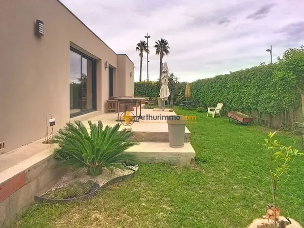 Villa 5 pièces 145 m²
