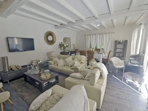 Maison 6 pièces 190 m²