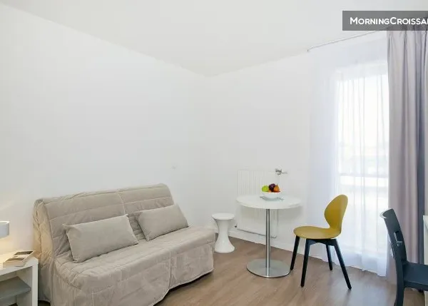 Studio 1 pièce 19 m²