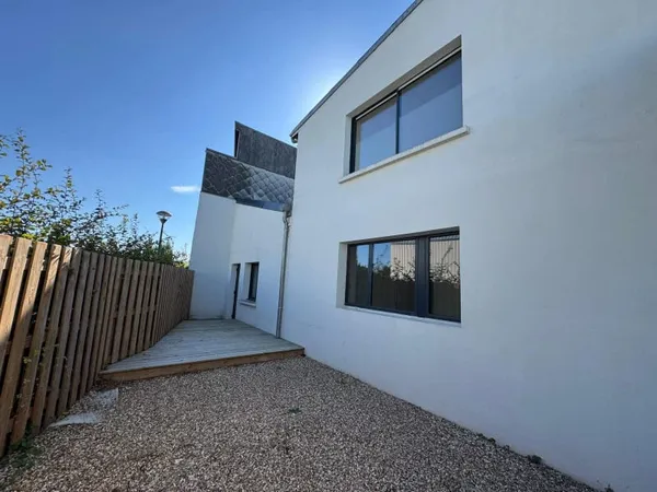 Bureaux 76 m²