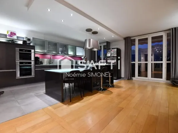 Appartement 5 pièces 92 m²