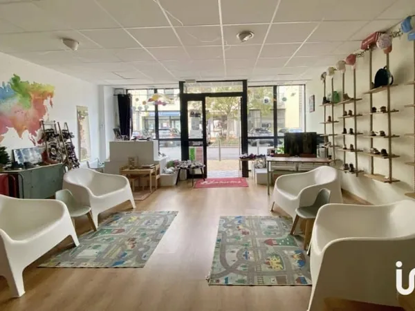 Fonds de commerce 56 m²