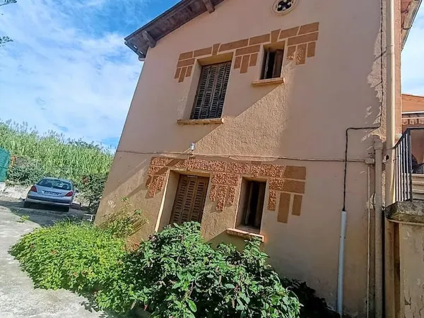 Maison 10 pièces 153 m²