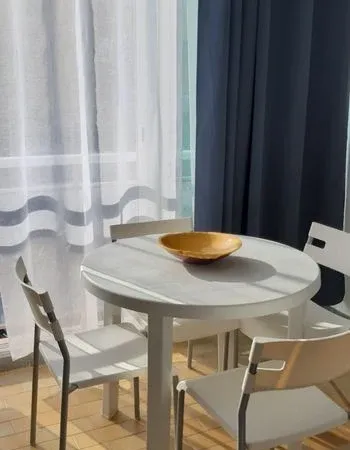 Studio 1 pièce 28 m²