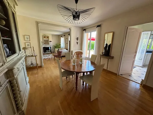 Maison 6 pièces 175 m²