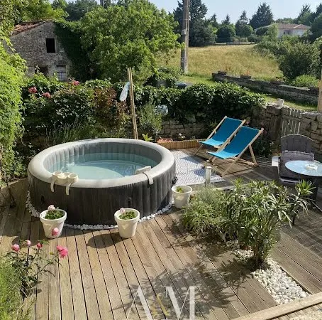 Maison 9 pièces 327 m²