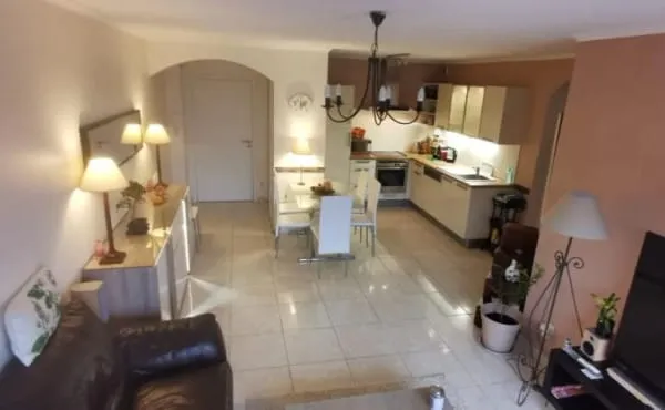 Appartement 4 pièces 77 m²