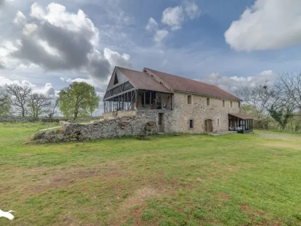 Maison 8 pièces 239 m²