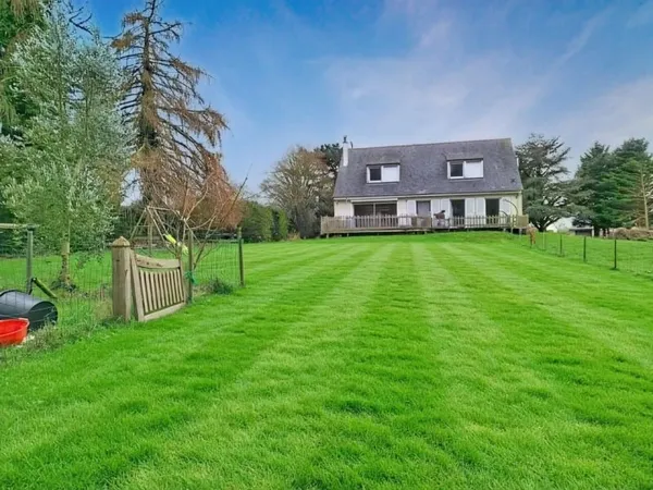 Maison 8 pièces 167 m²