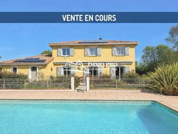 Villa 8 pièces 178 m²