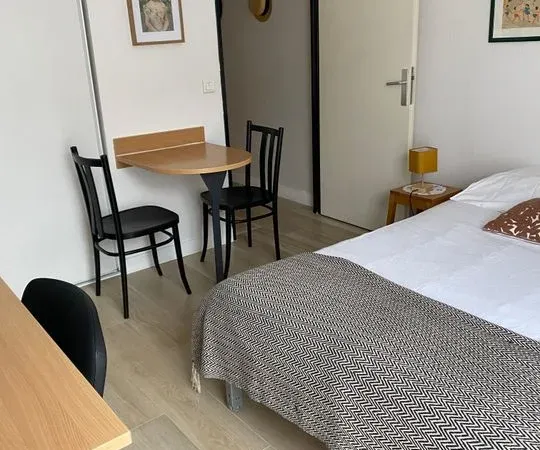 Studio 1 pièce 19 m²