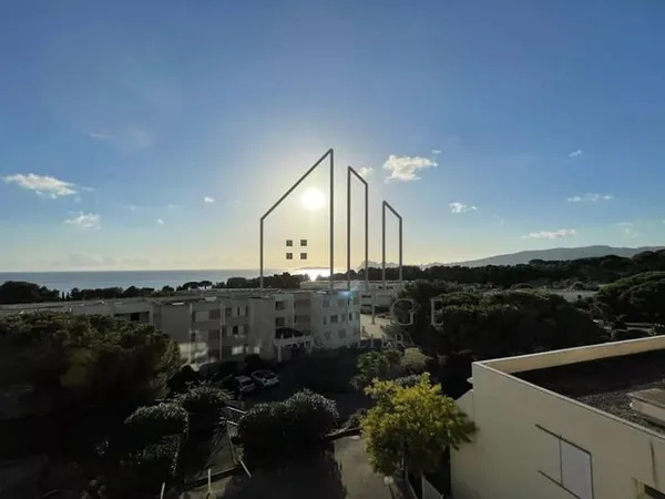 Studio 1 pièce 21 m²