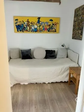 Chambre 1 pièce 14 m²