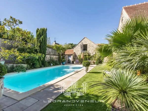Maison 8 pièces 192 m²