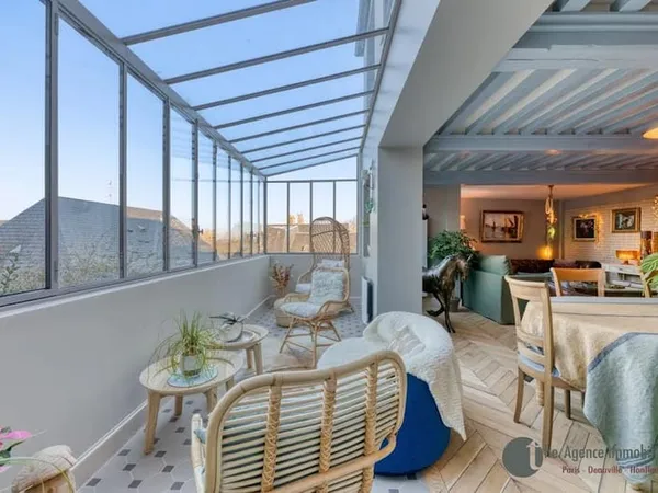 Maison 7 pièces 210 m²