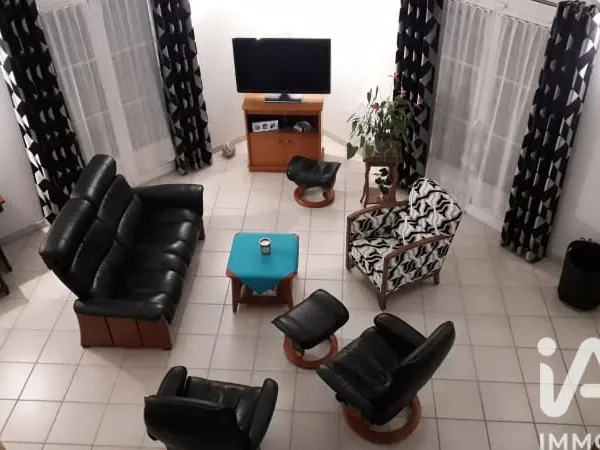 Maison 5 pièces 145 m²