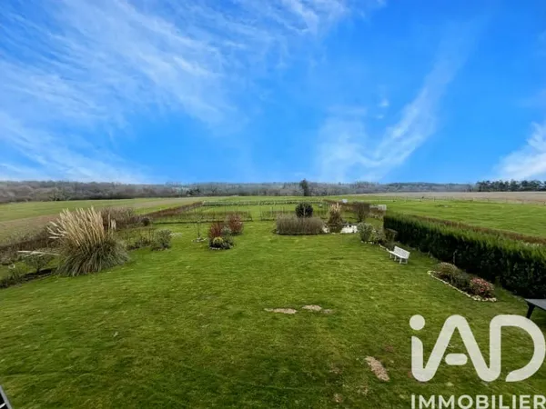 Maison 6 pièces 185 m²