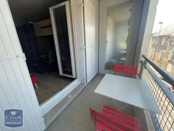 Studio 1 pièce 16 m²