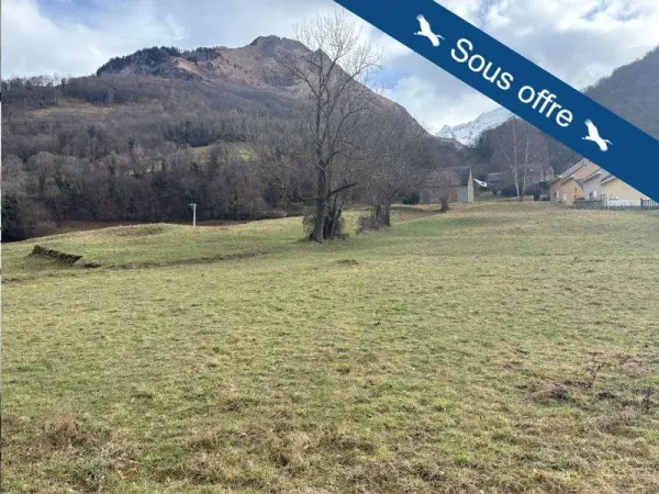 Terrain 2030 m²
